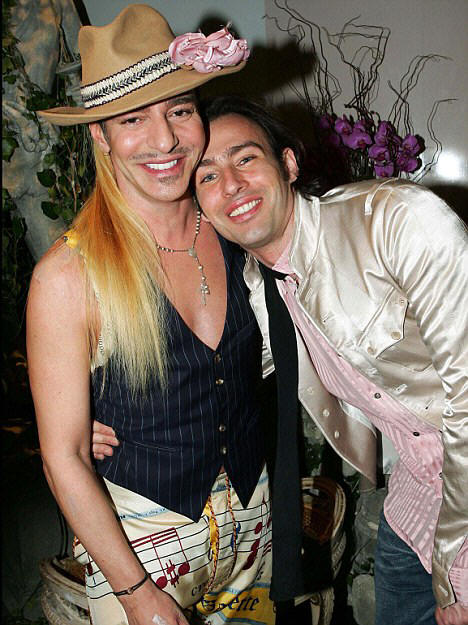 John Galliano - Wikipedia