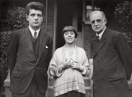 Minnie Lansbury with George Lansbury and Edgar Lansbury.