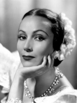 Dolores del Río.jpg