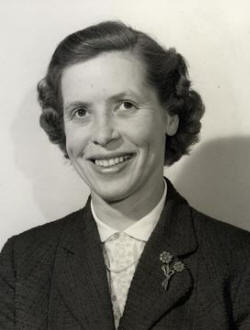 Hilda Harding first UK female bank manager.jpg